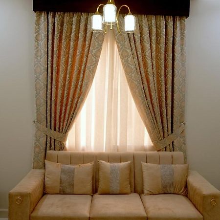 Al Rasheed Apartments Second Floor Apartment Karacsi Kültér fotó